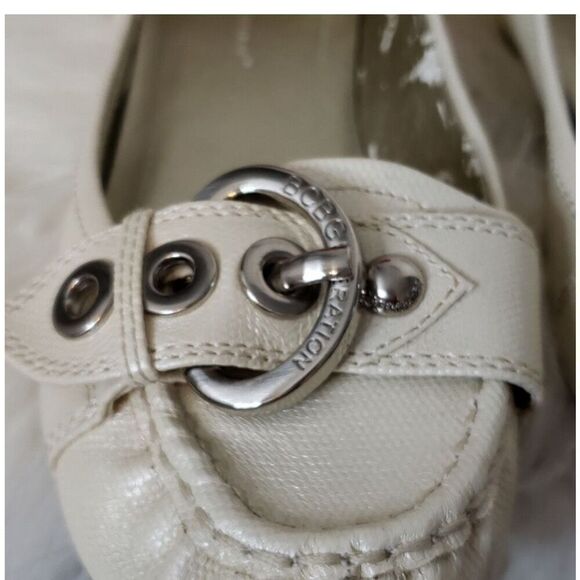 BCBGeneration Flats DINIA Leather Loafer Moccasin Cream Buckle - Picture 6 of 9